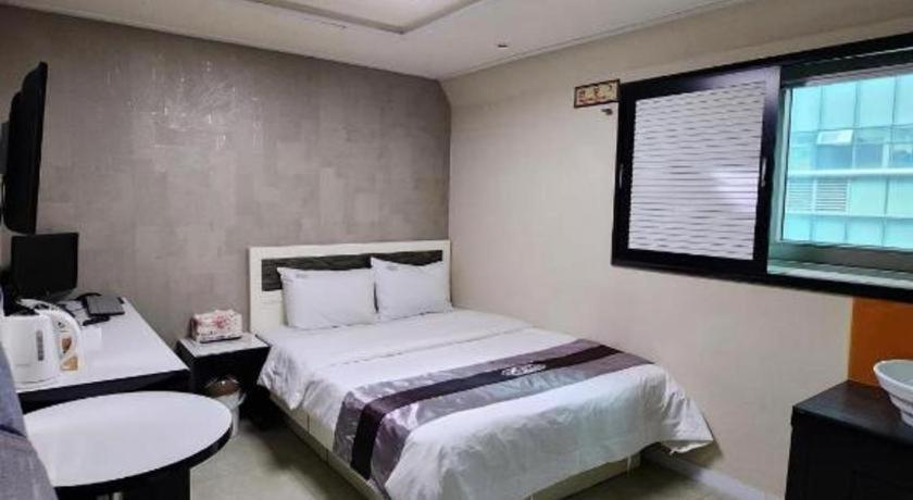 Novalus Tourist Hotel Seul Dış mekan fotoğraf